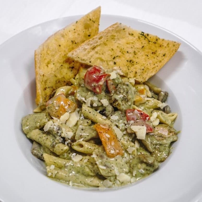 Pesto chicken penne pasta